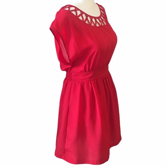 ❤️ Forever 21 Red Cage Dress ❤️ - Picture 8 of 15